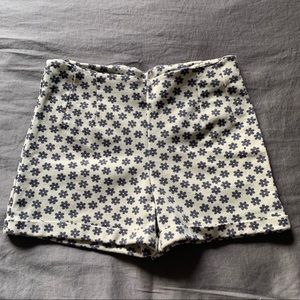 Brandy Melville Stretch Floral Shorts